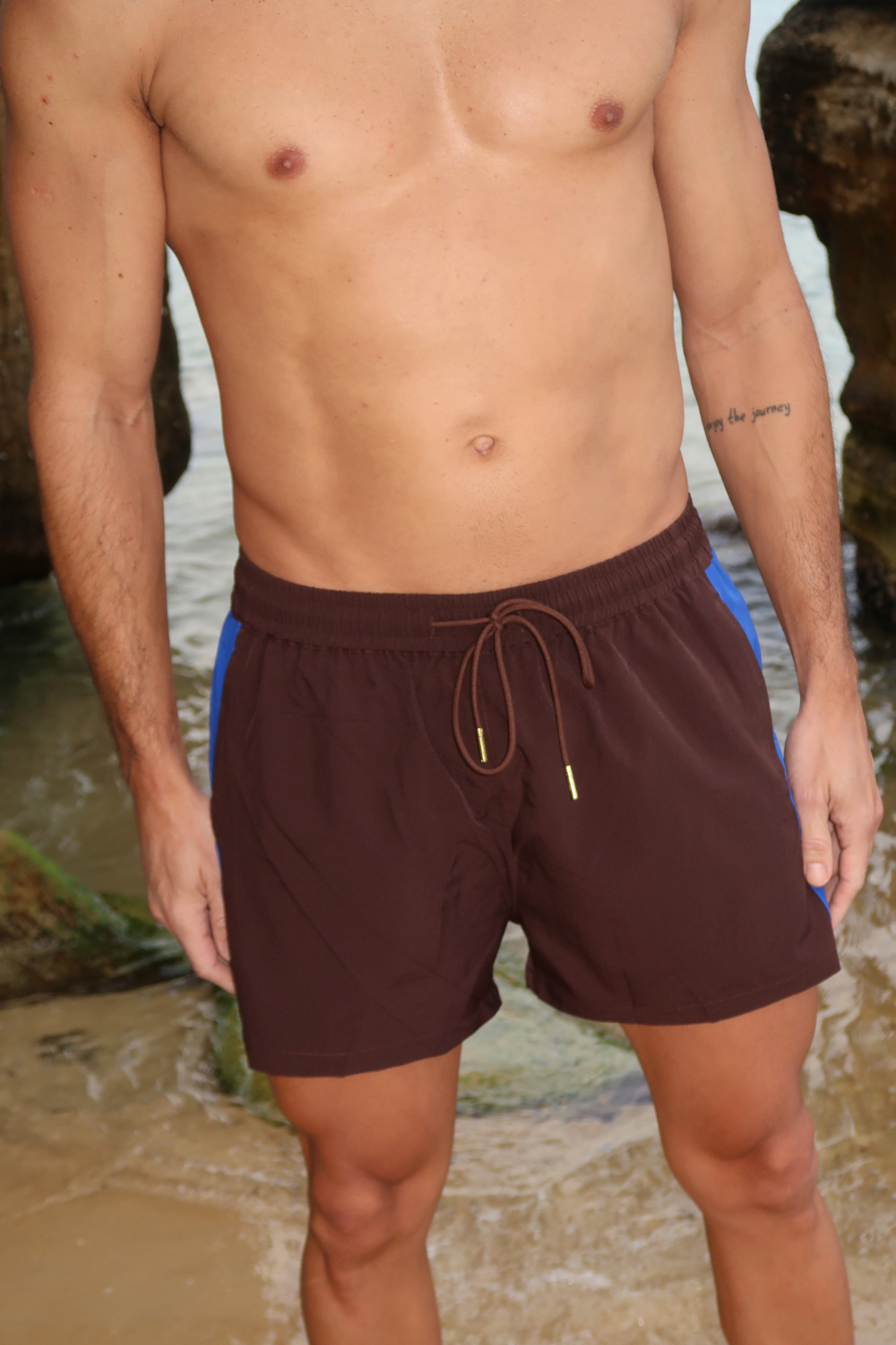 Pascal Brown/Blue contrast Short
